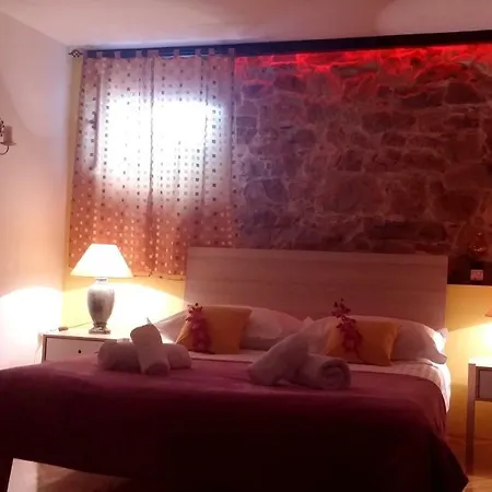 شقة Stone On The Ideal Location *