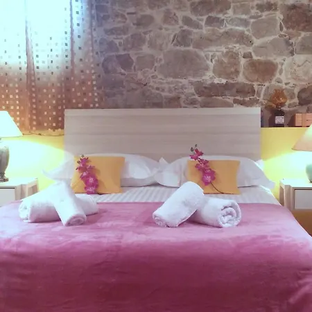 Stone On The Ideal Location شقة *